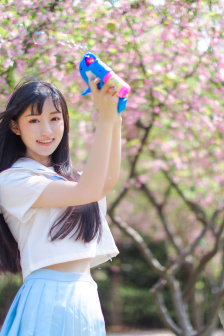 我成了学校的公共汽车图片